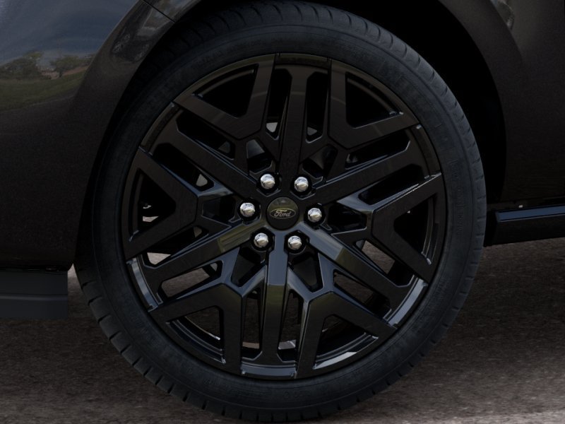New 2027 Dark Matter Gray Metallic Ford Platinum image 19