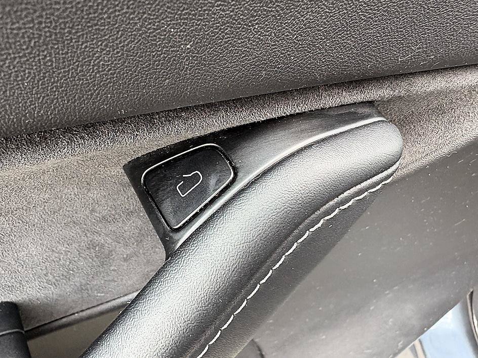Used 2021 Midnight Silver Metallic Tesla Long Range image 17