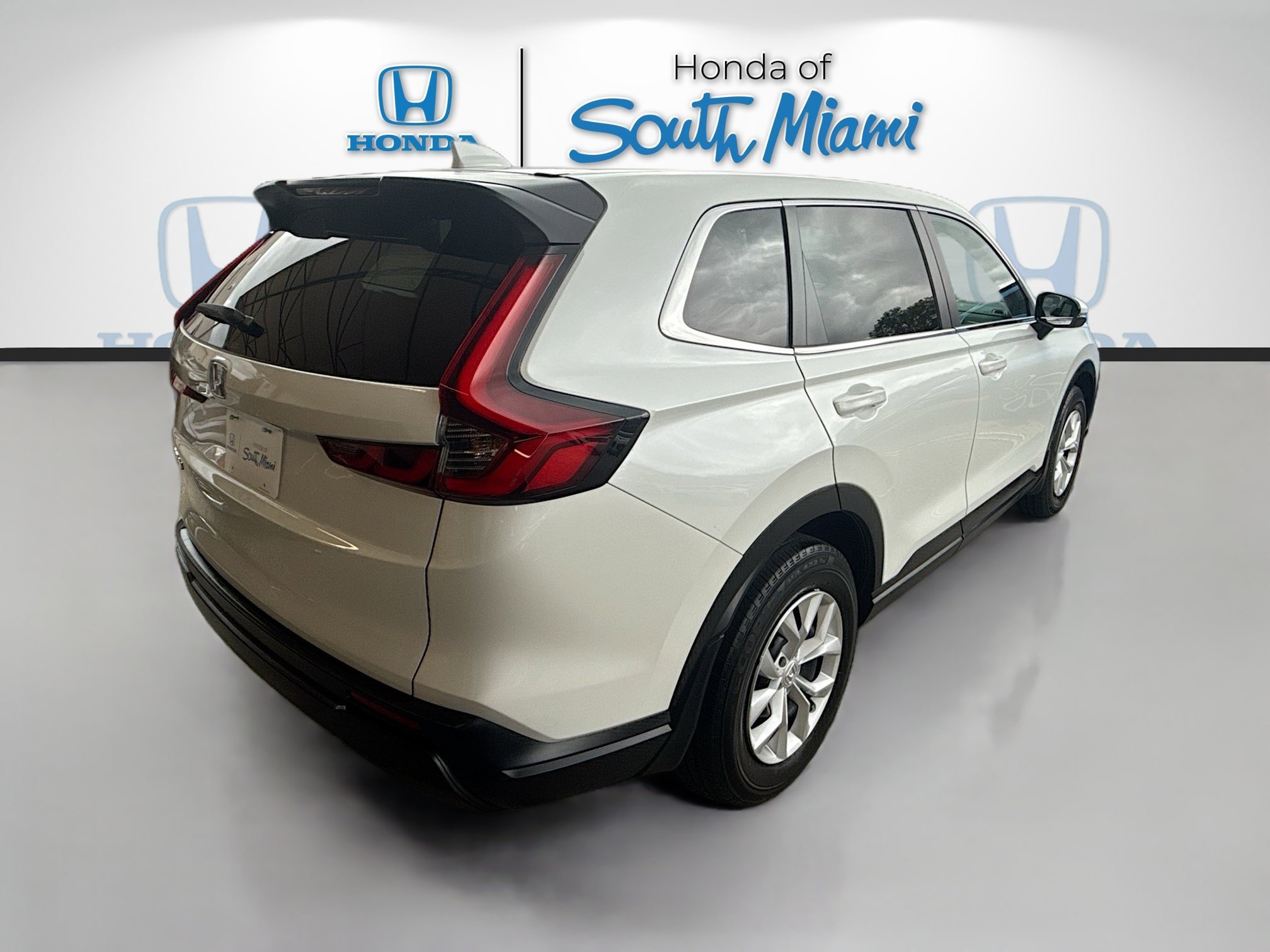 Certified Used 2025 Platinum White Pearl Honda 1.5T AWD LX image 7