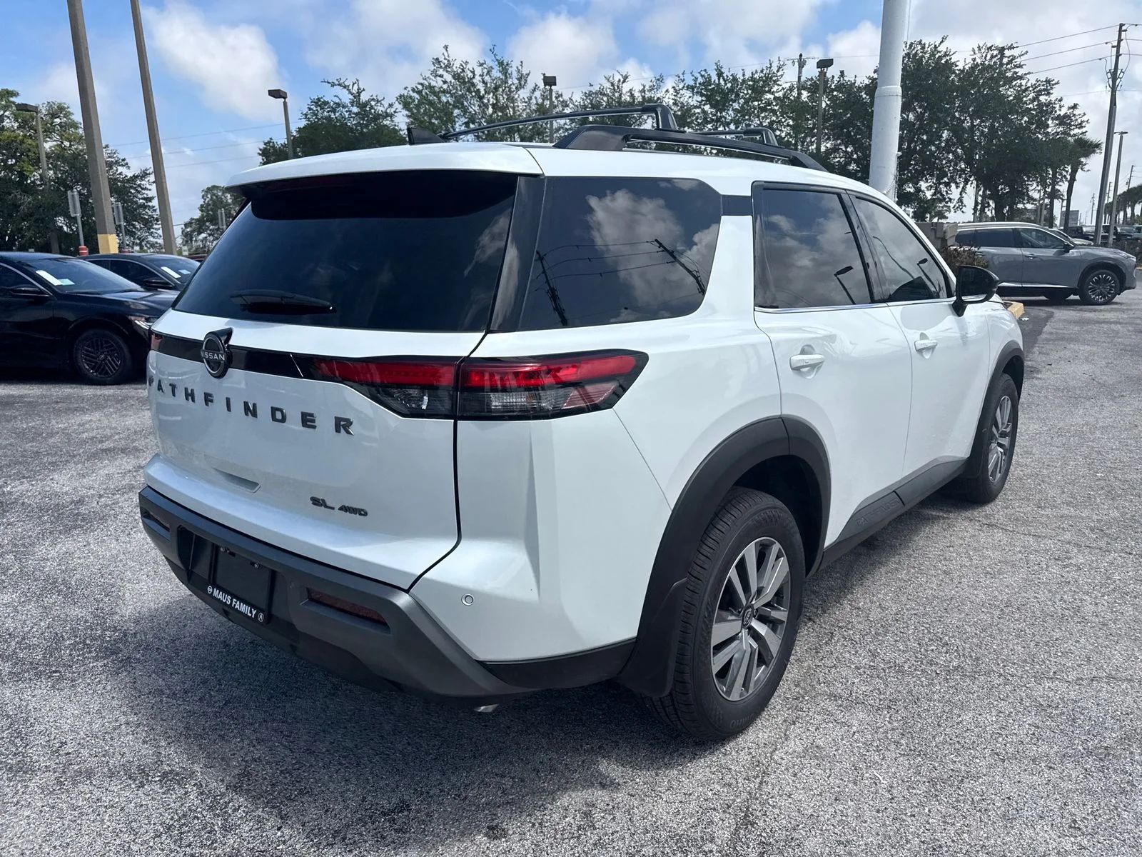 New 2026 Nissan Pathfinder SL 4D Sport Utility
