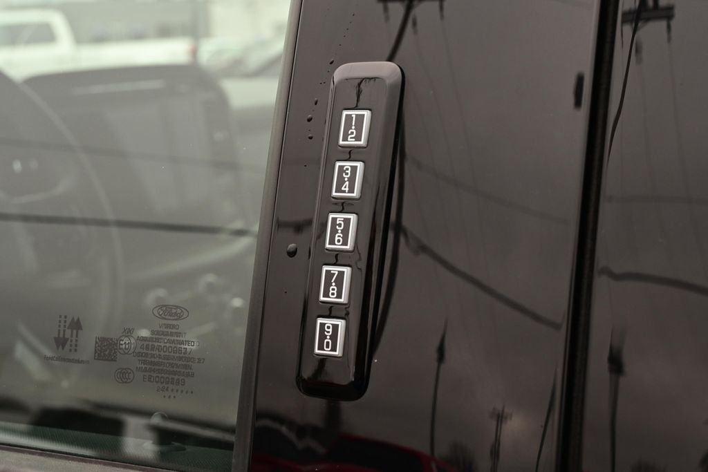 Used 2024 Silver Ford XLT image 13