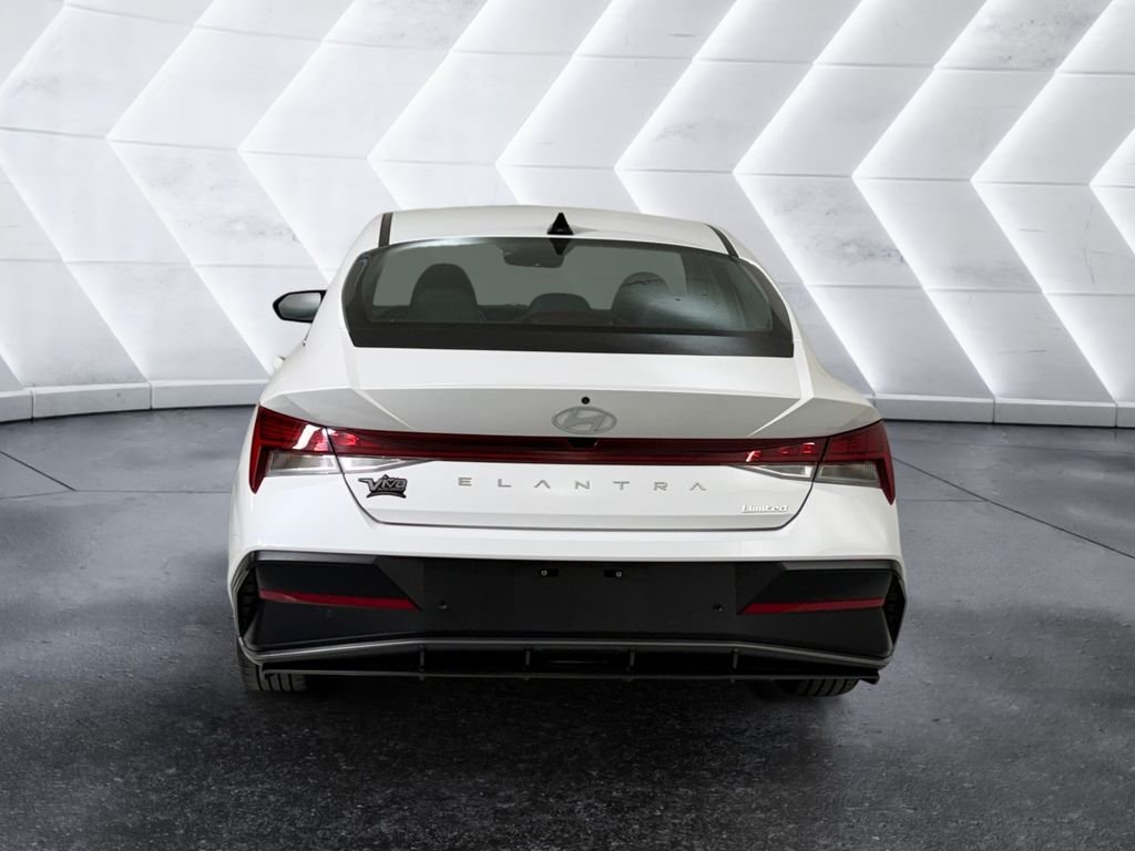 Used 2024 White Hyundai Limited image 5