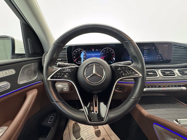 Used 2024 Polar White Mercedes-Benz GLE 350 image 22