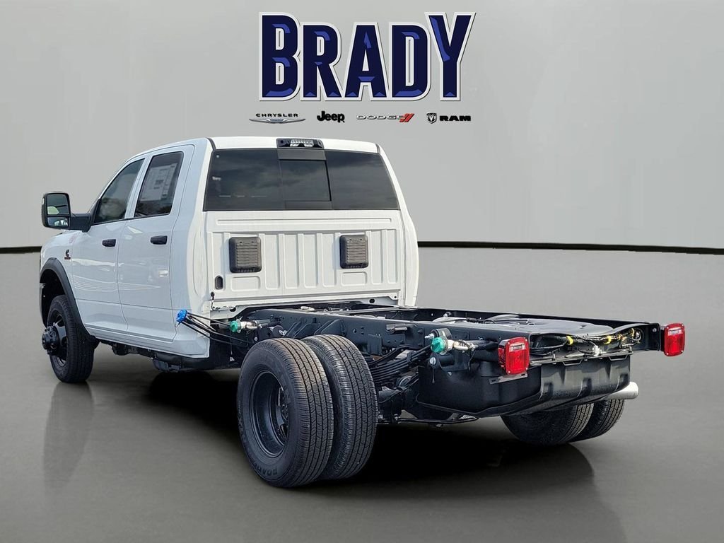 New 2026 Bright White Clear-Coat Exterior Paint RAM Tradesman image 5