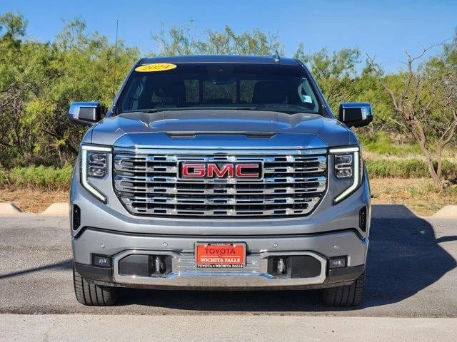 Used 2024 Gray GMC Denali 4x4 Crew Cab 5.75 ft. box 147.4 in. WB image 2
