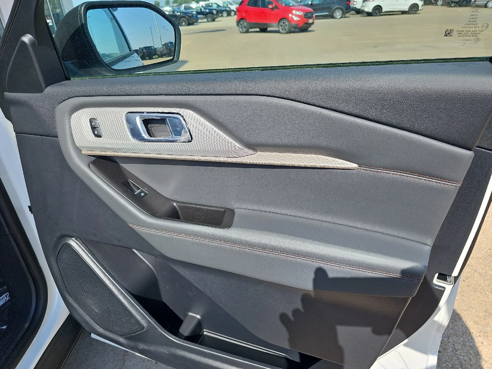 New 2026 Star White Metallic Tri-Coat Ford Active image 6