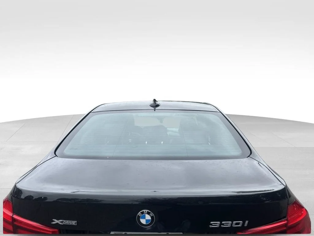 Used 2017 Black BMW 330i xDrive image 4