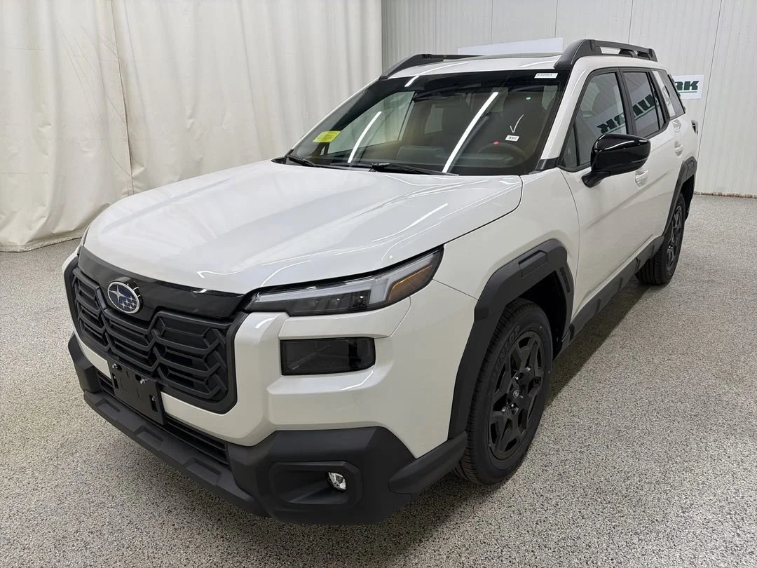 New 2026 Crystal White Pearl Subaru Limited image 4