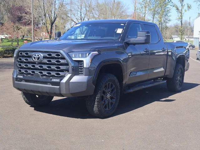 2022 Toyota Tundra Platinum