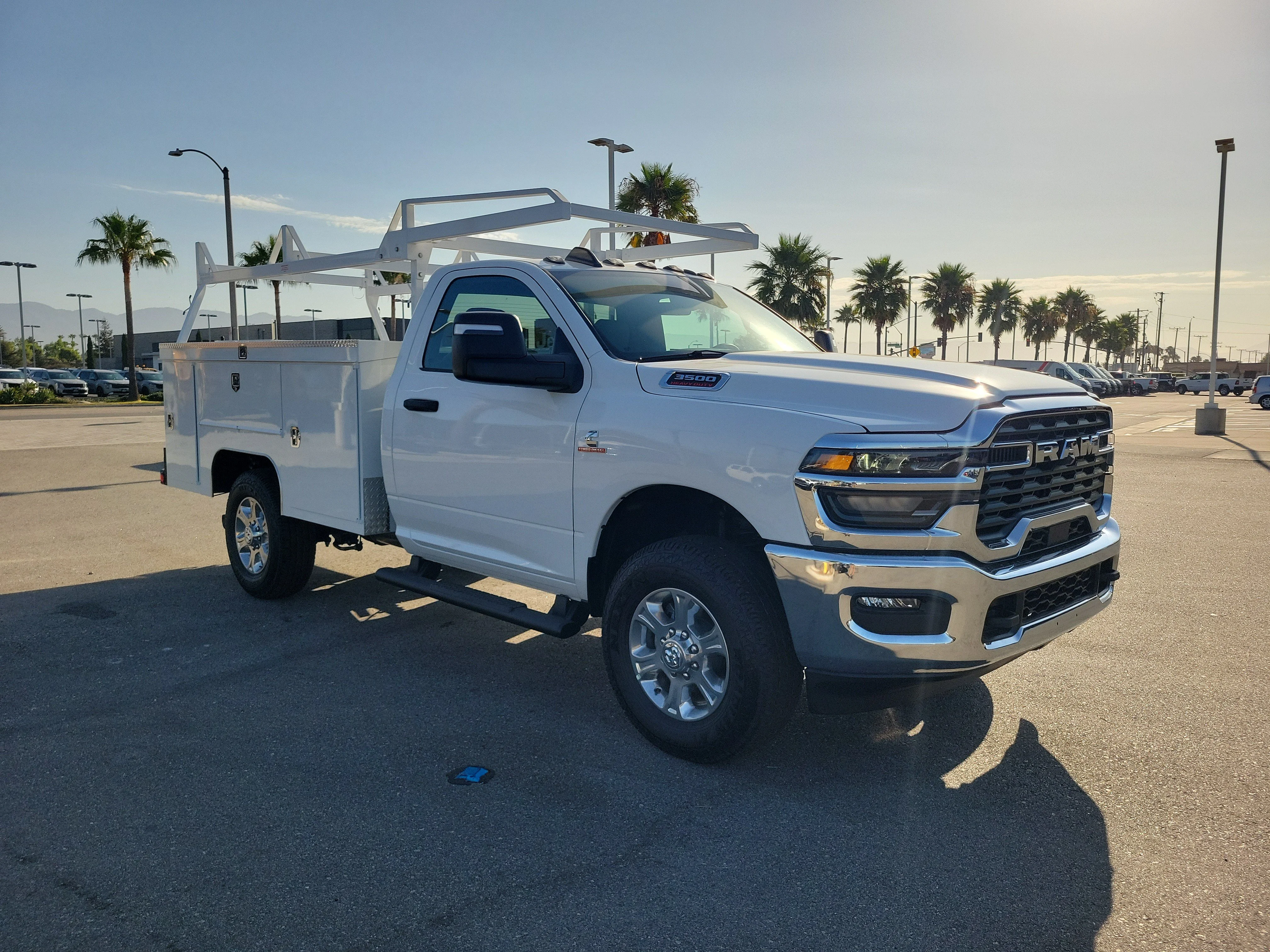 New 2026 Bright White Clearcoat RAM Tradesman image 8