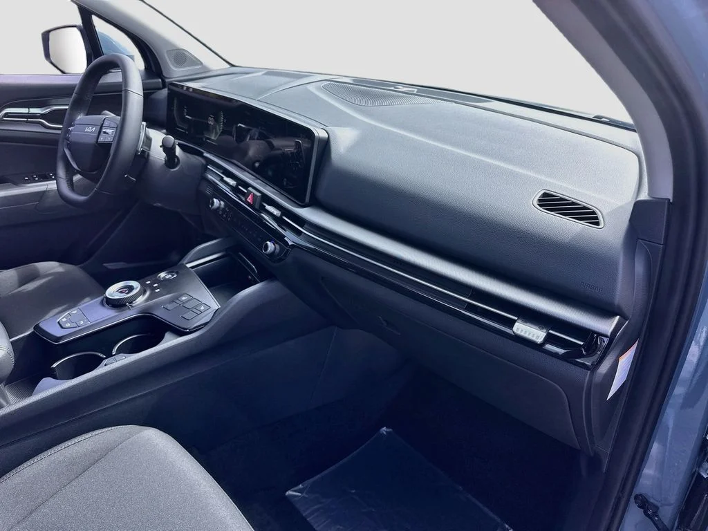 New 2027 Heritage Blue Kia S image 27