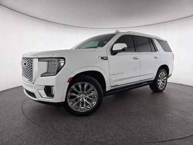2022 GMC Yukon 4WD Denali's photo