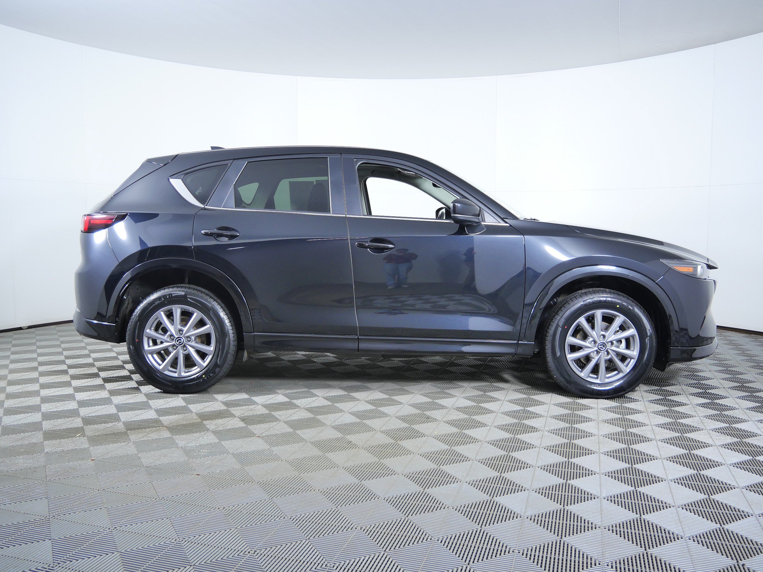 Used 2025 Jet Black Mica Mazda 2.5 S Preferred Package image 15