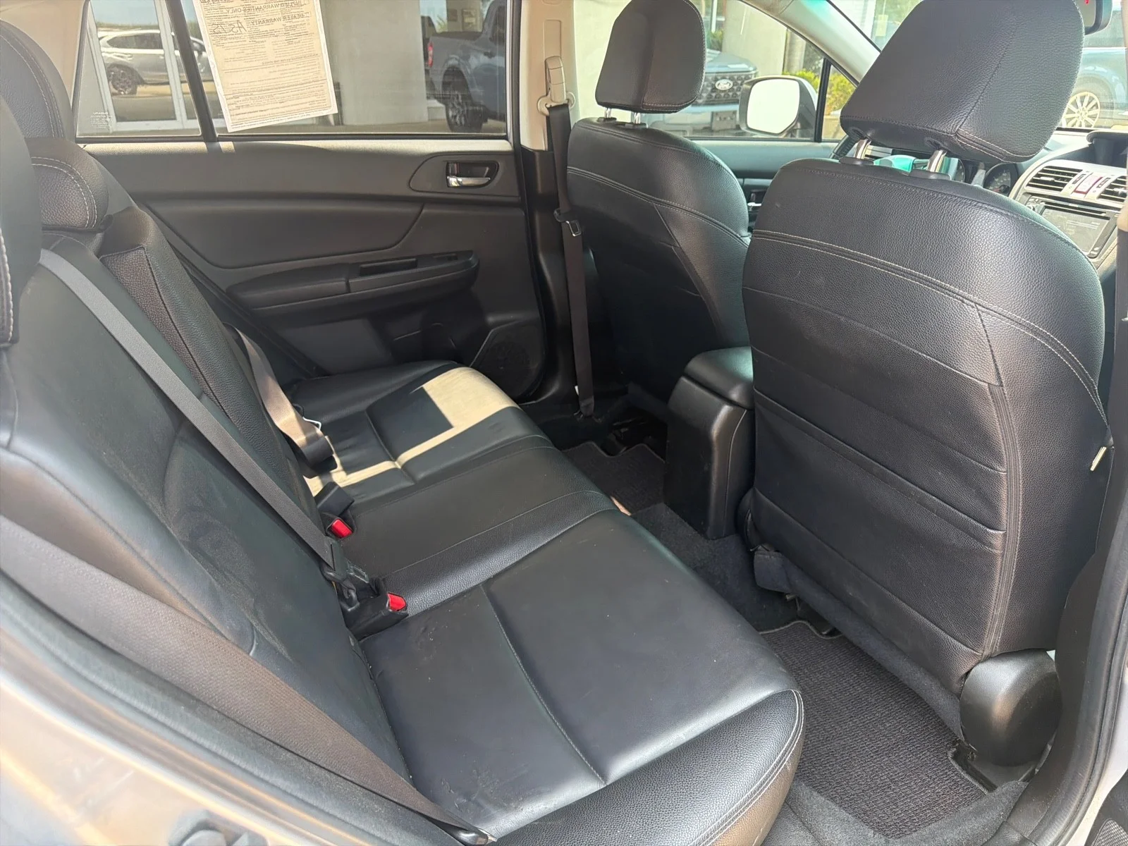 Used 2013 Ice Silver Metallic Subaru Limited image 12