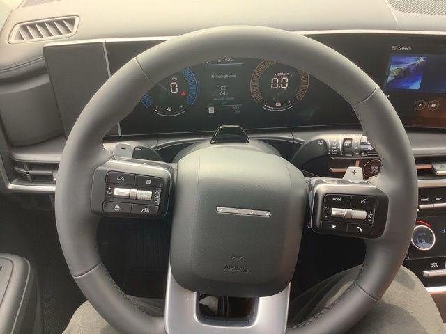 New 2026 Shimmering Silver Hyundai SEL image 22