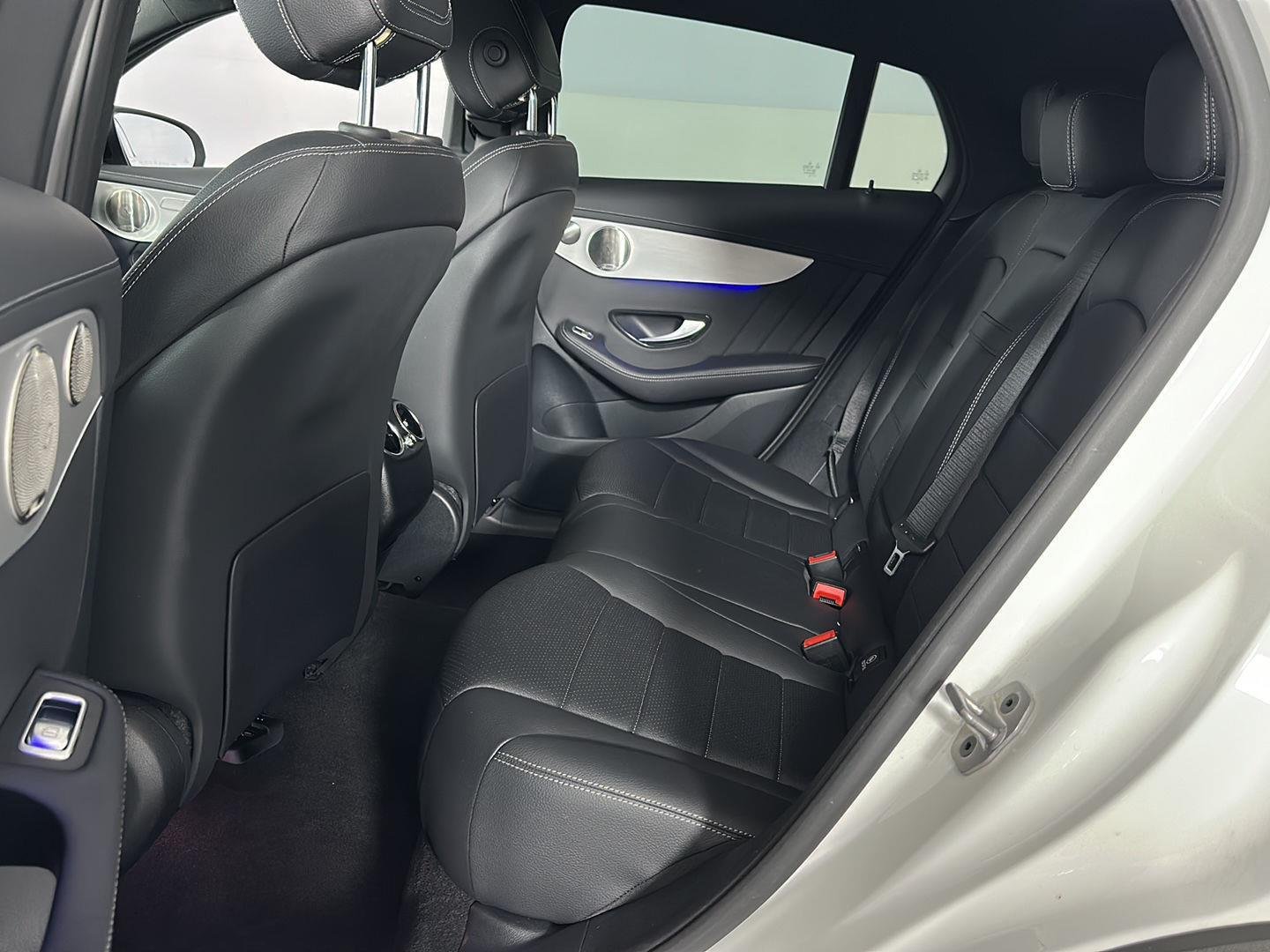 Used 2023 Polar White Mercedes-Benz GLC 300 image 12