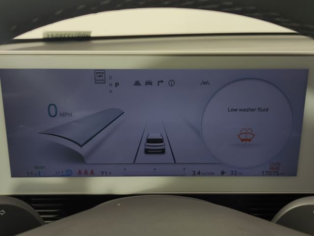 2024 Hyundai IONIQ 5 SEL - Photo 22