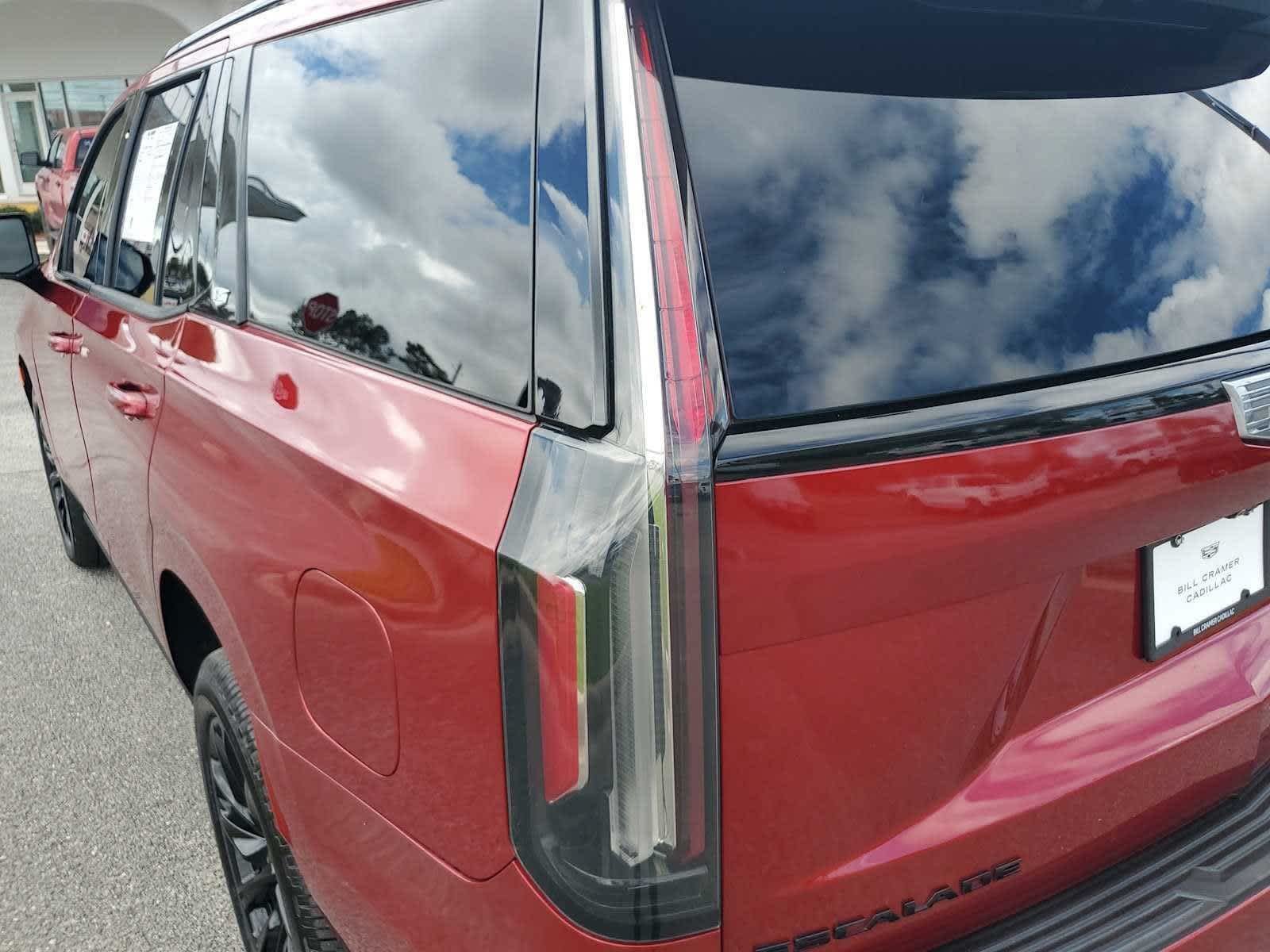 Used 2022 Infrared Tintcoat Cadillac Sport image 26