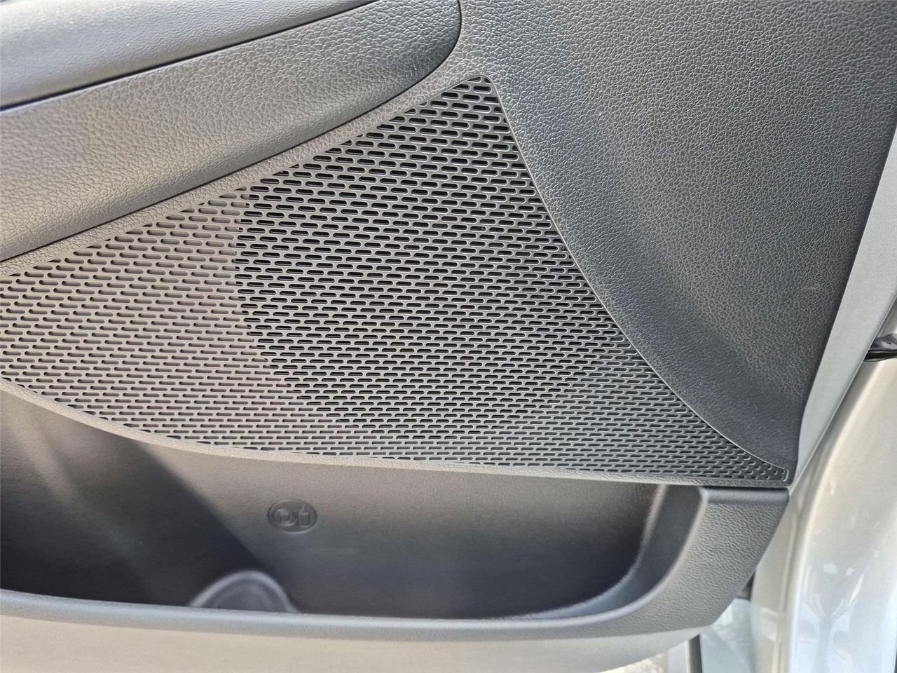 New 2026 Aero Silver Hyundai SE image 17
