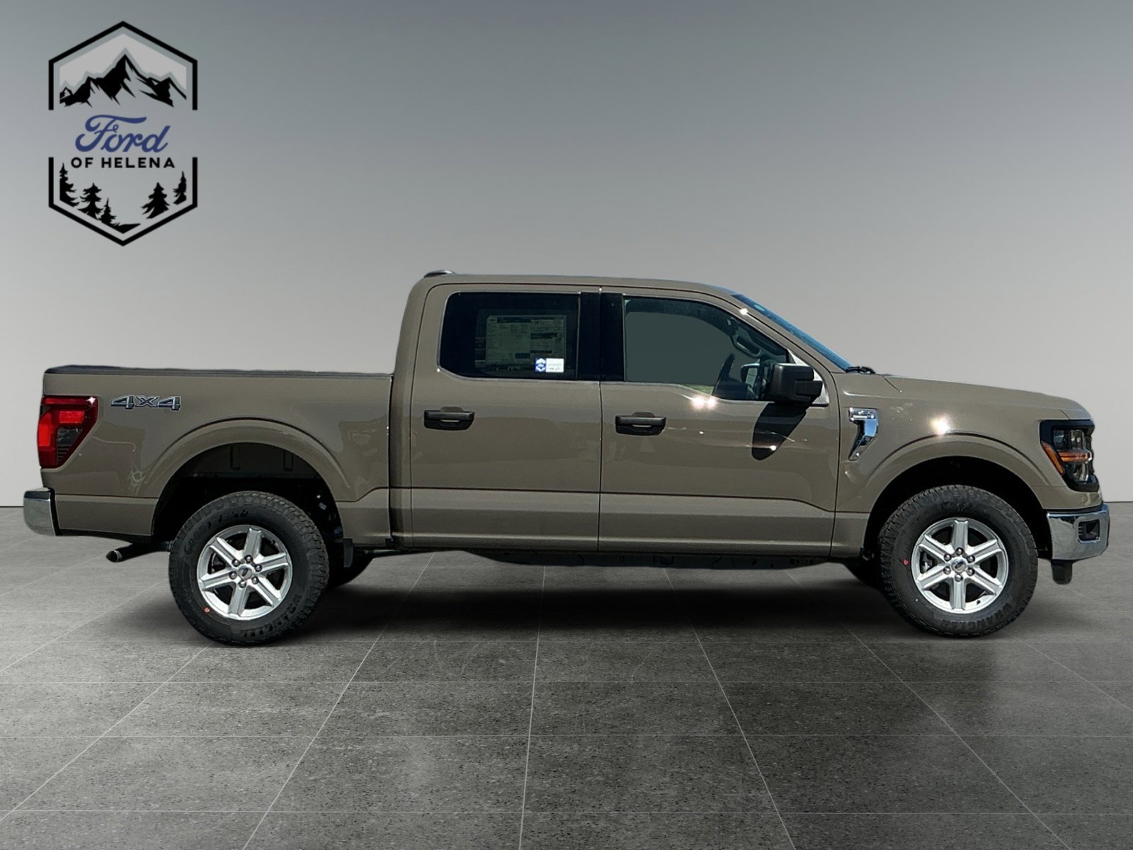 New 2026 Marsh Gray Ford XLT image 6