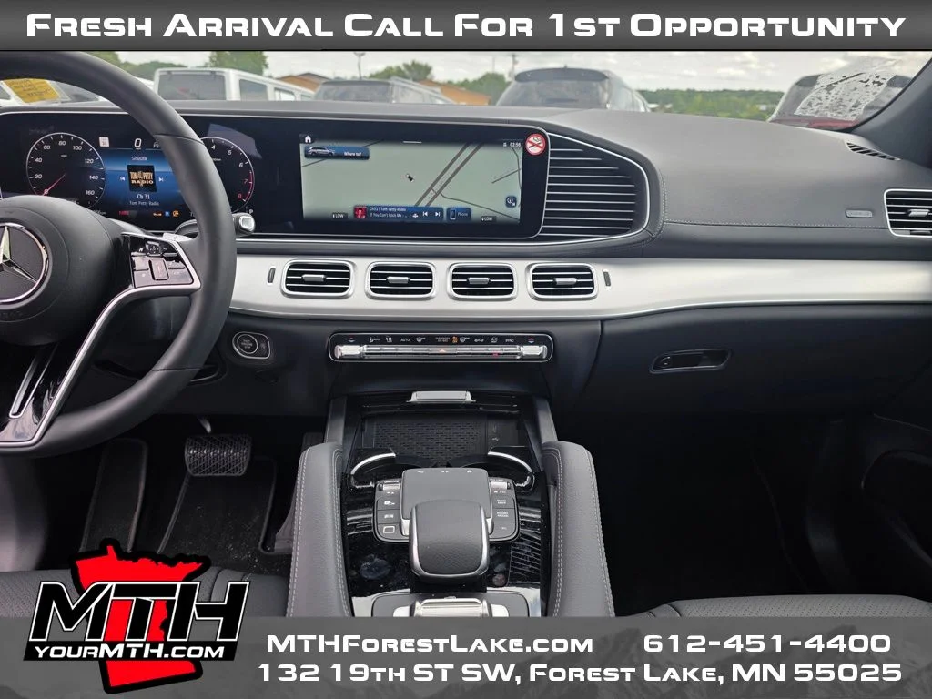 Used 2026 Black Mercedes-Benz GLS 450 image 13