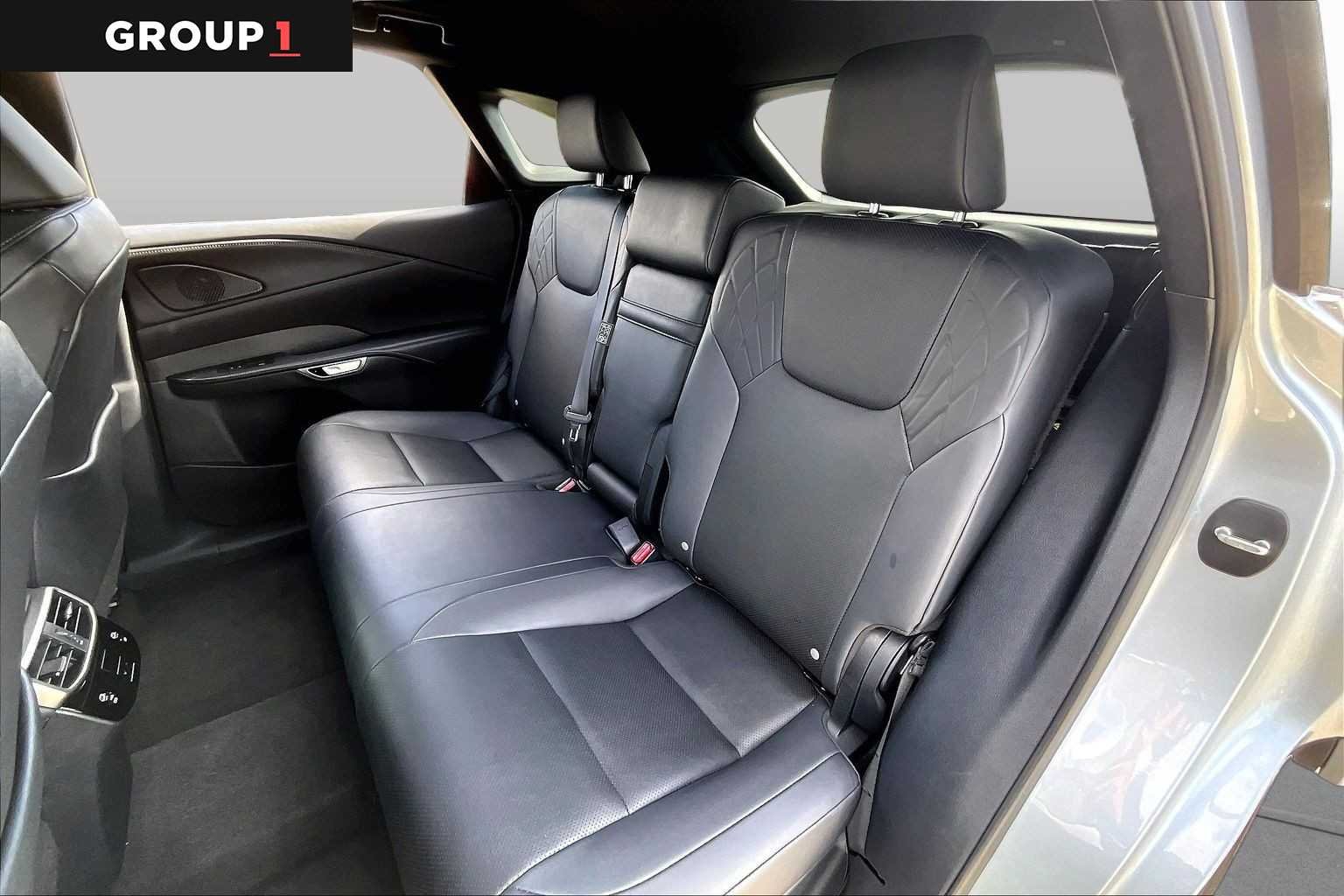 Used 2023 Iridium Lexus Premium image 18