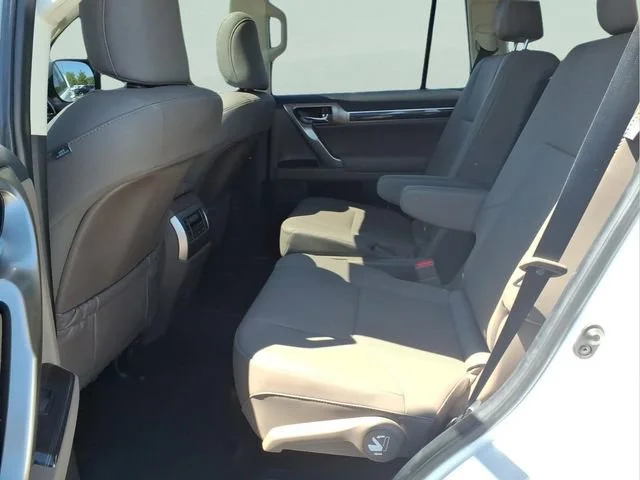 Used 2021 White Lexus Premium image 21