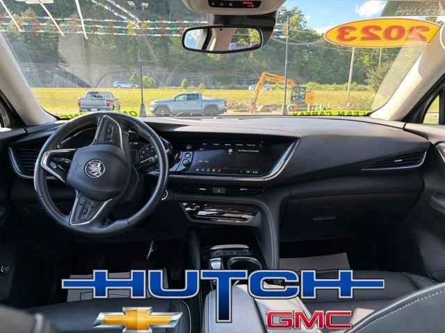 Used 2023 Ebony Twilight Metallic Buick Essence image 20