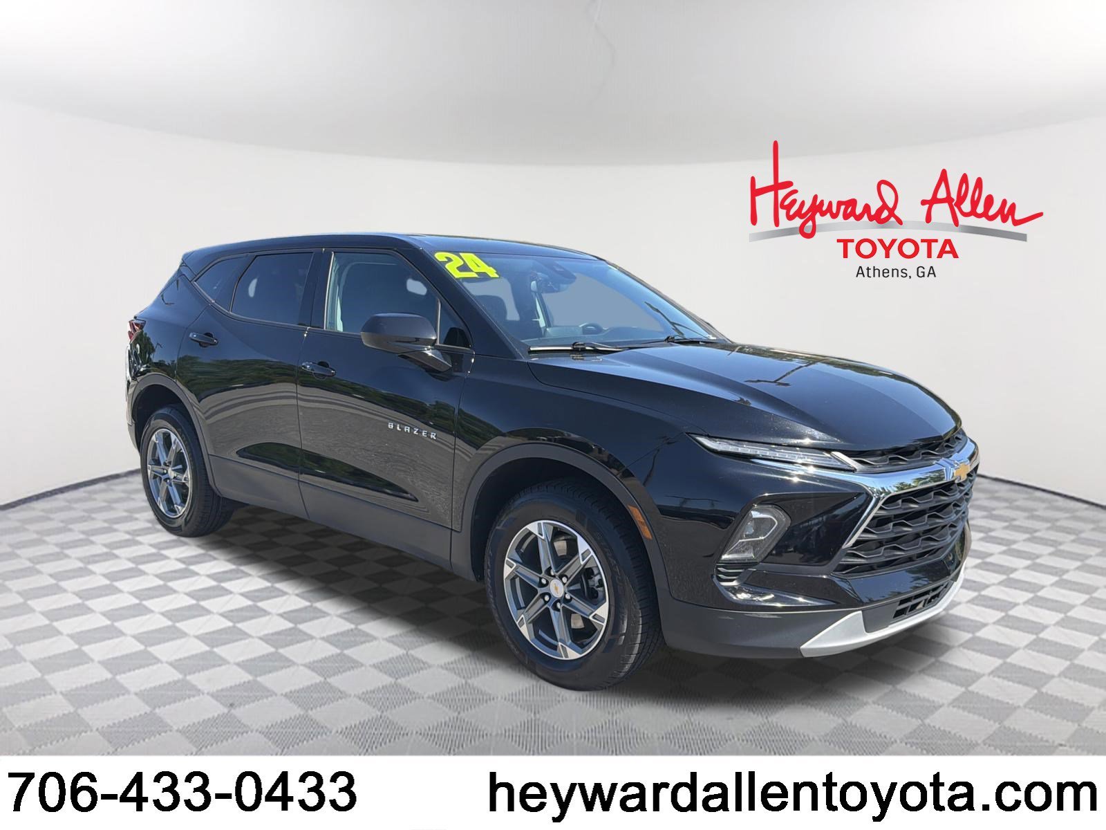 2024 Chevrolet Blazer 2.0T 2LT FWD's photo