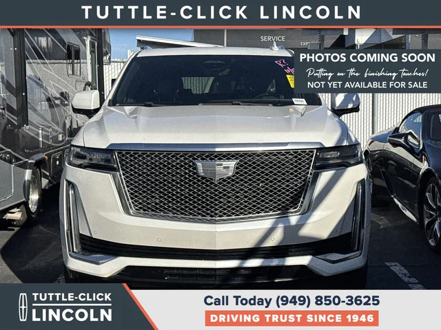2023 Cadillac Escalade ESV 4WD Premium Luxury