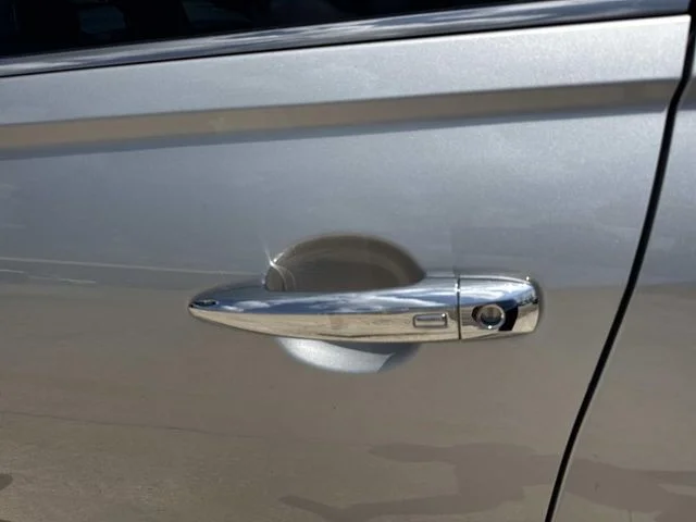 Used 2024 Silver Nissan 2.5 SV image 46