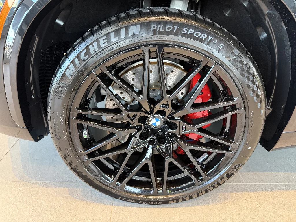 2026 BMW X5 M X5 M - Photo 8