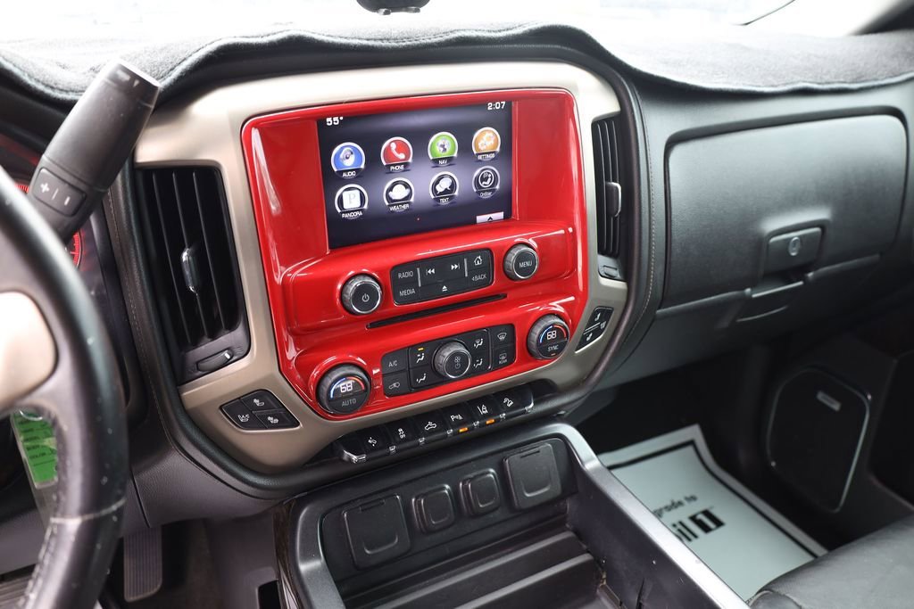 Used 2015 White Diamond Tricoat GMC Denali image 15