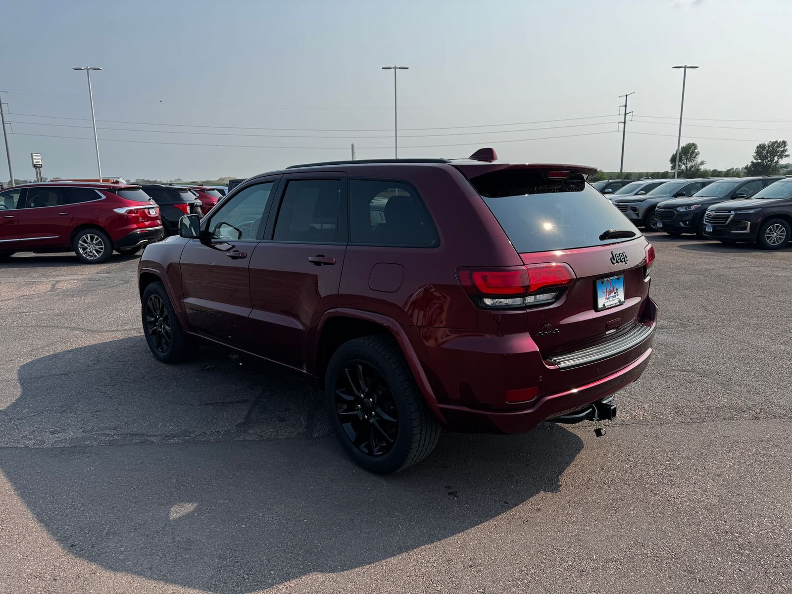 Used 2020 Velvet JEEP Altitude image 8