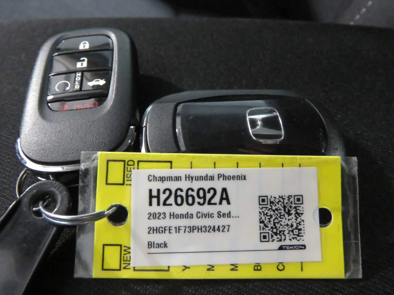 Used 2023 Crystal Black Pearl Honda EX image 20