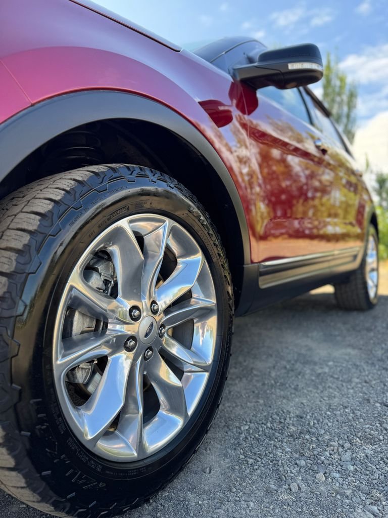 Used 2014 Ruby Red Metallic Ford XLT image 45