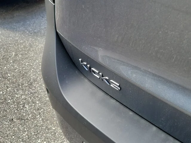 New 2026 Gun Metallic Nissan SR image 7