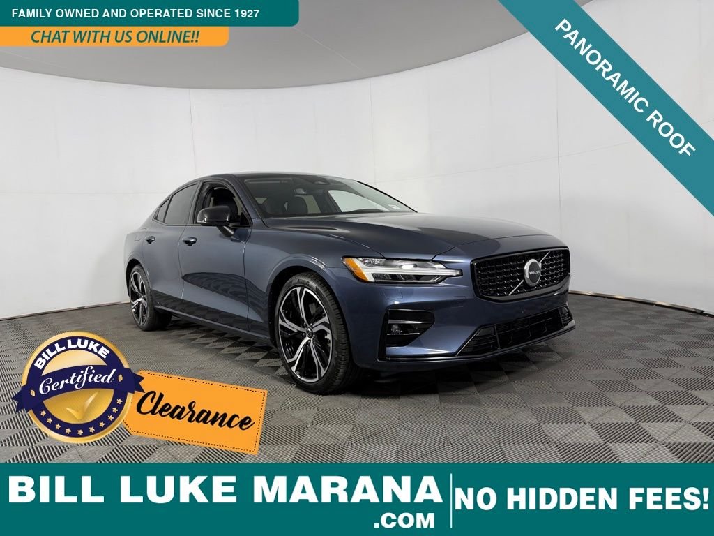 2025 Volvo S60 B5 Core Dark AWD's photo