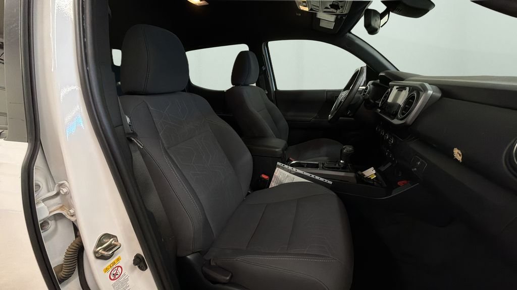 Used 2019 White Toyota TRD Off-Road image 9
