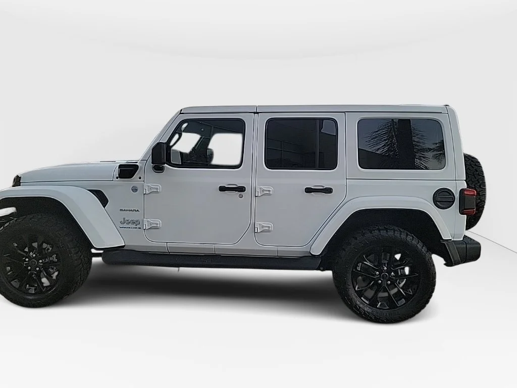 Used 2024 White Jeep Sahara 4xe image 12