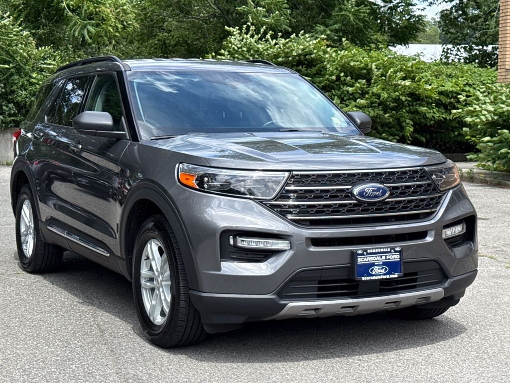 Used 2023 Gray Ford XLT image 1