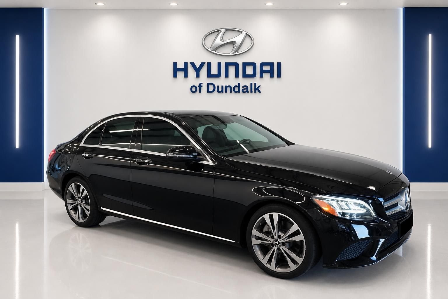 Used 2019 Black Mercedes-Benz C 300 image 1