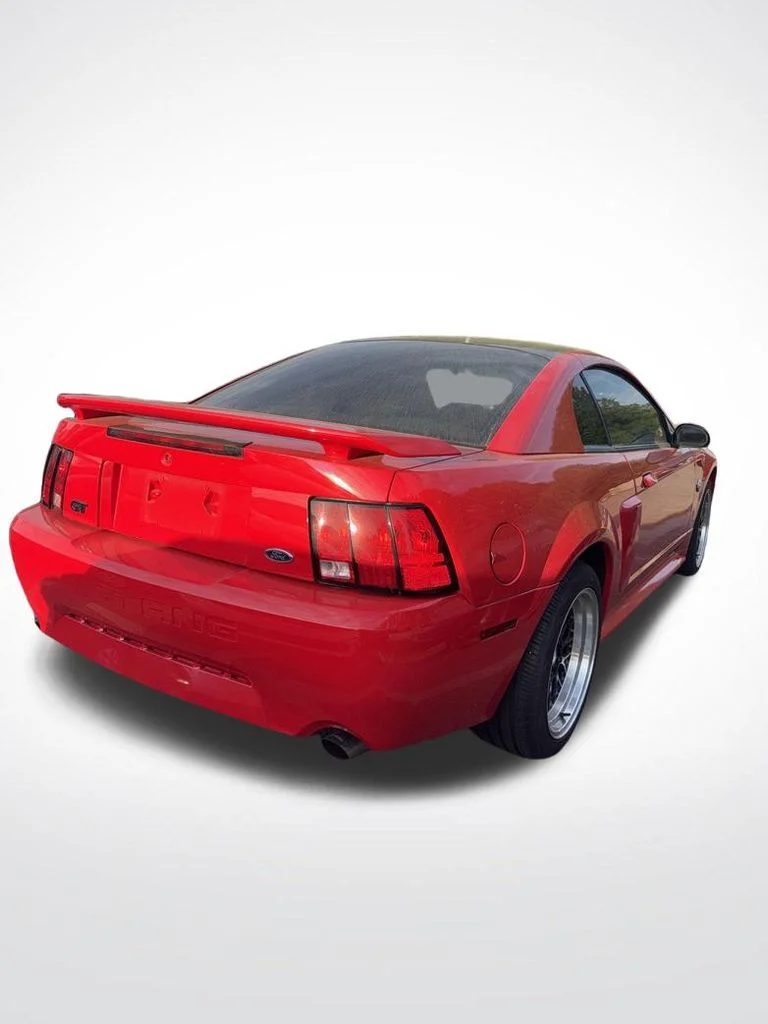 Used 2004 Red Ford GT image 6