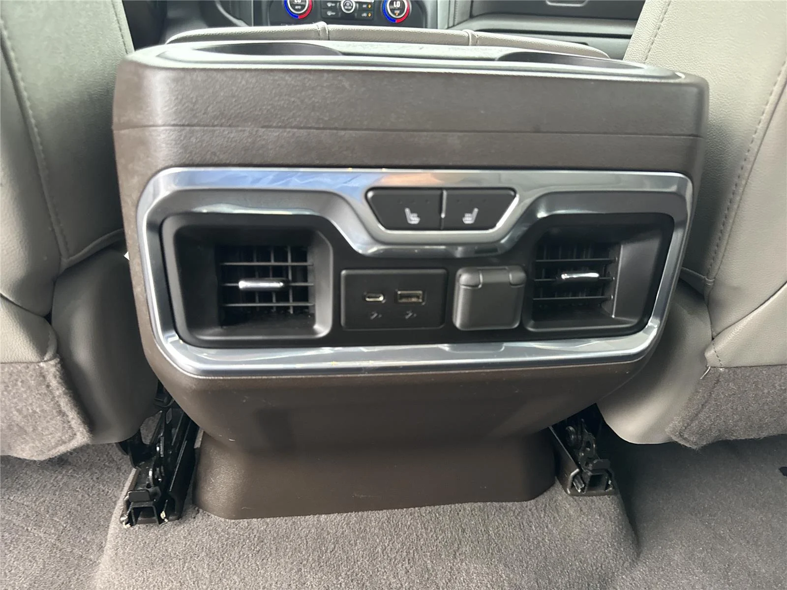 Used 2019 SILVER ICE METALLIC Chevrolet LTZ image 35