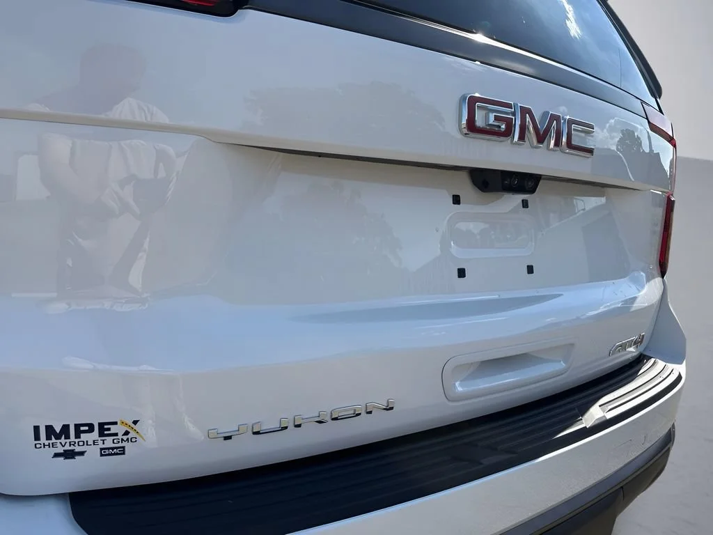 New 2026 Summit White GMC AT4 Ultimate image 37