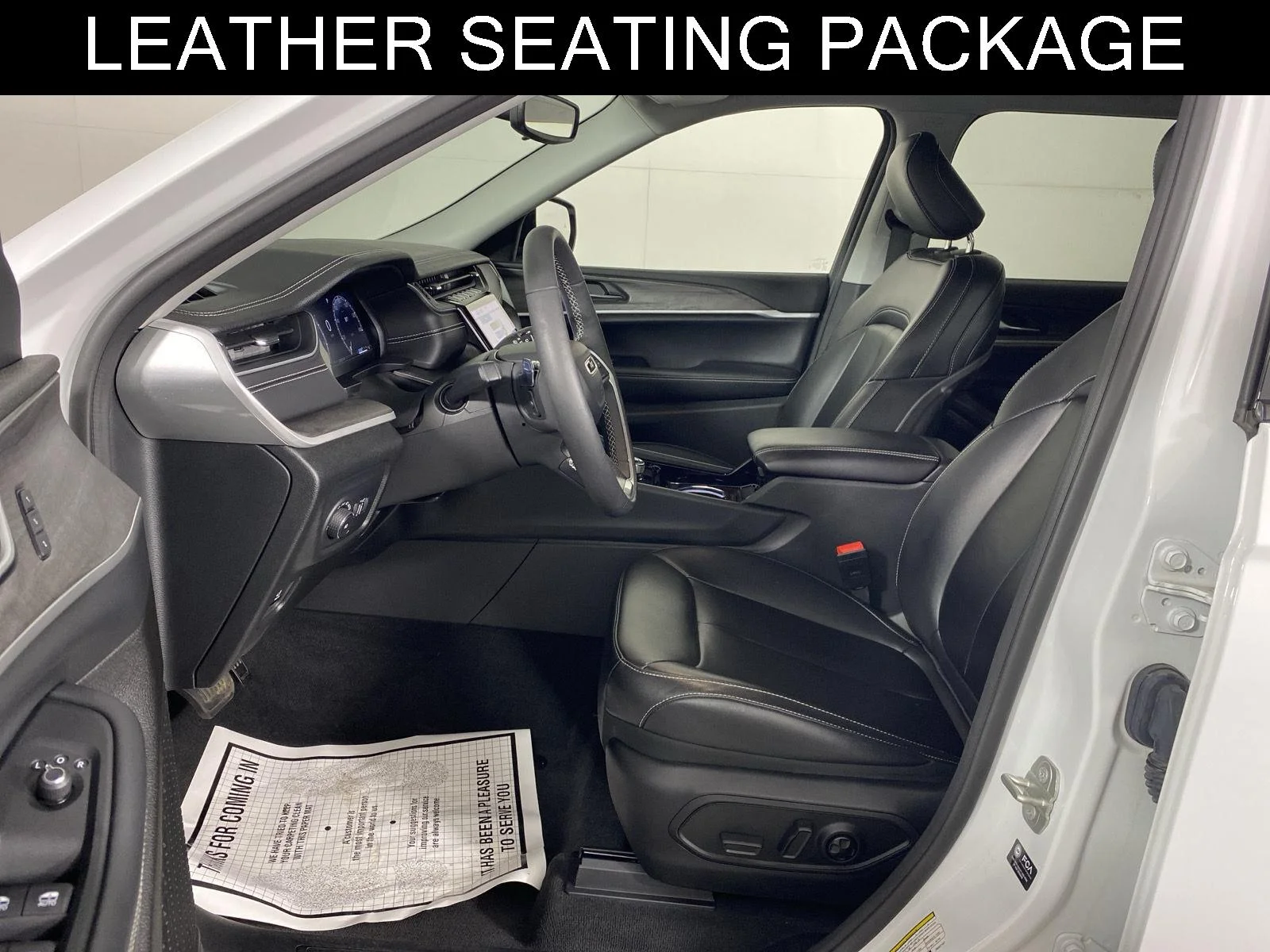 Used 2023 Bright White Clearcoat Jeep Limited image 8