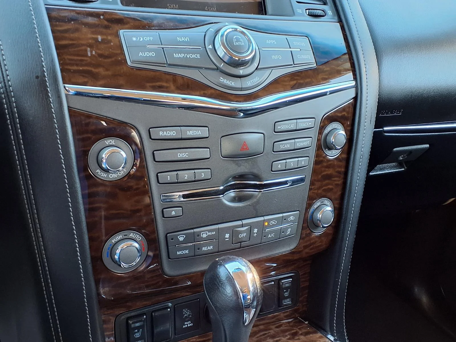 Used 2019 Super Black Nissan SV image 29