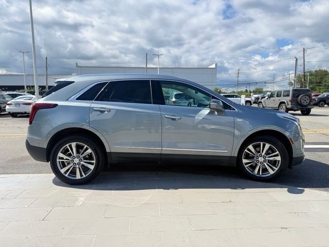 Used 2023 Silver Metallic Cadillac Premium Luxury image 8