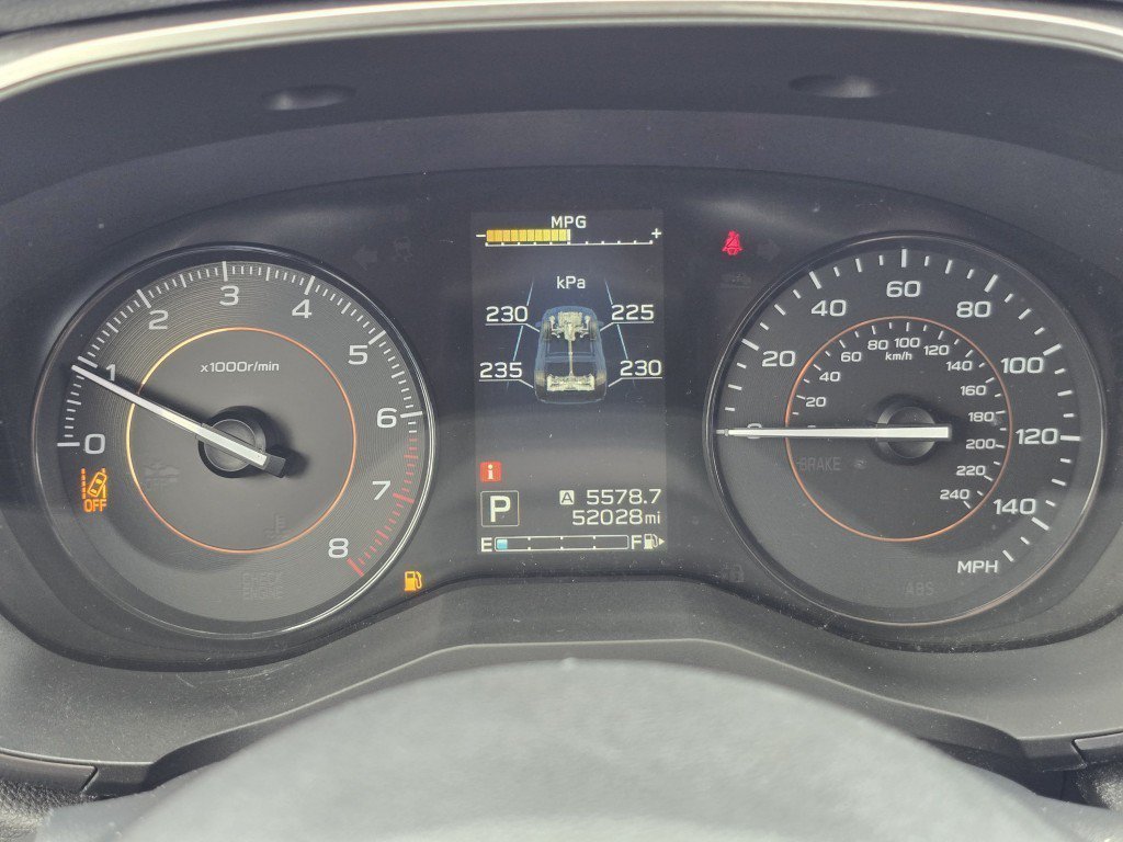 Certified Used 2018 Quartz Blue Pearl Subaru 2.0i Premium image 13