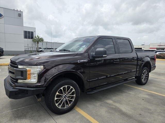 Used 2018 Magma Red Metallic Ford XLT image 9